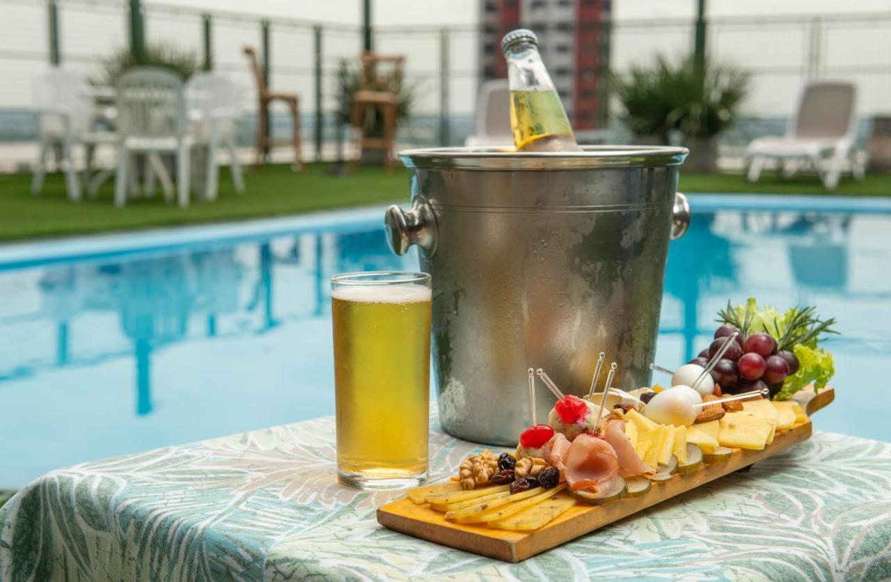 Hotel Cecilia Асунсион Екстериор снимка