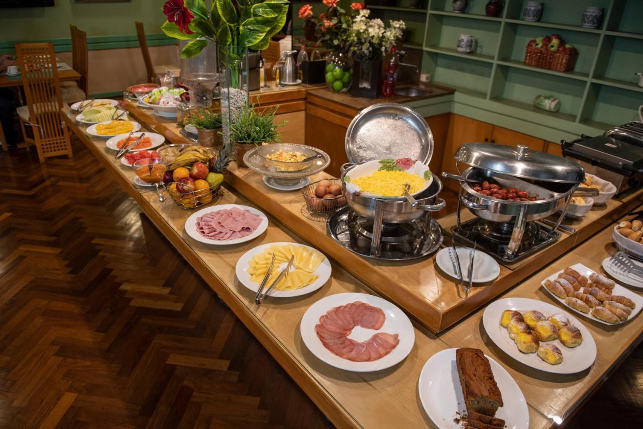 Hotel Cecilia Асунсион Екстериор снимка