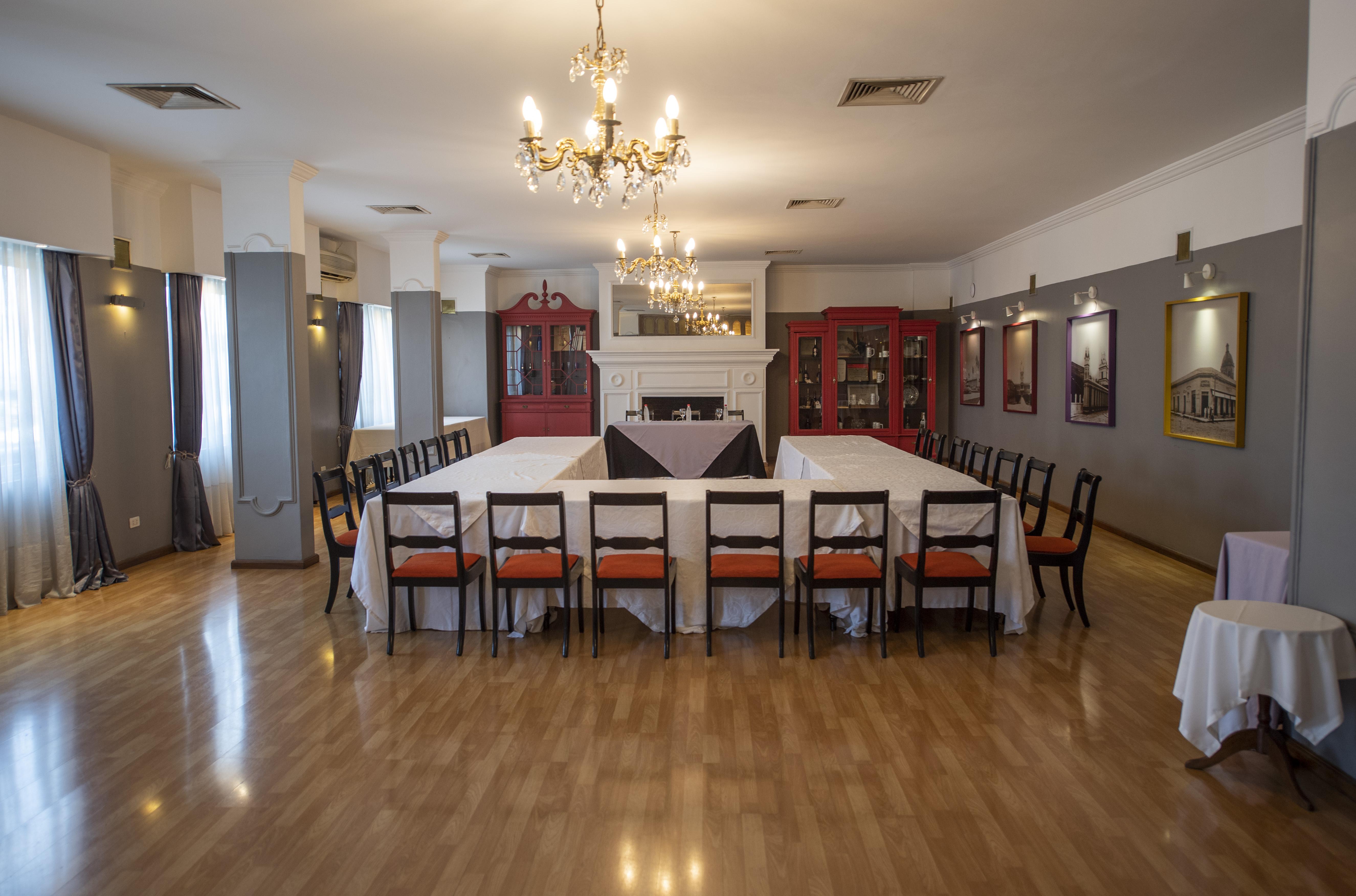 Hotel Cecilia Асунсион Екстериор снимка