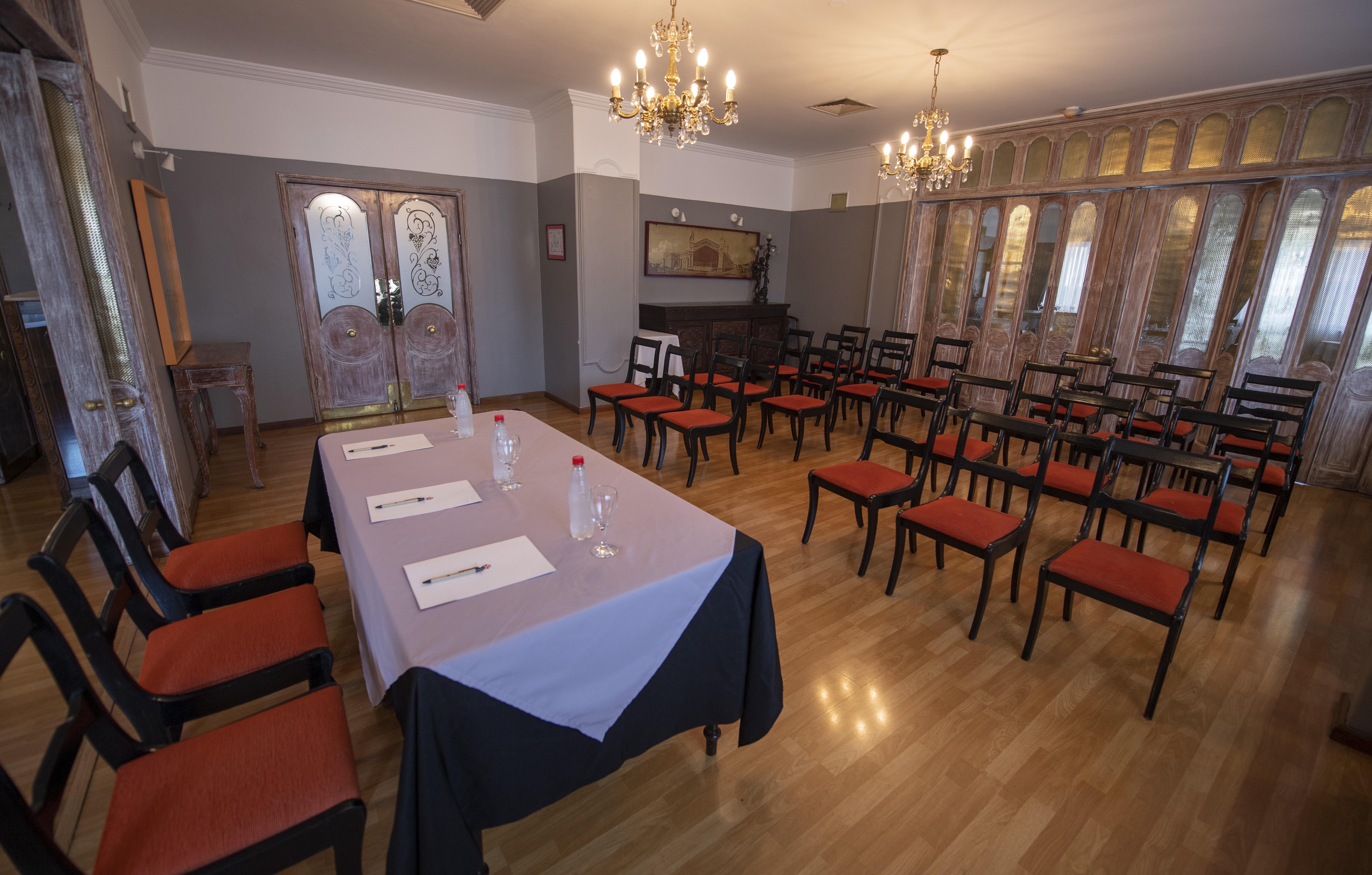 Hotel Cecilia Асунсион Екстериор снимка