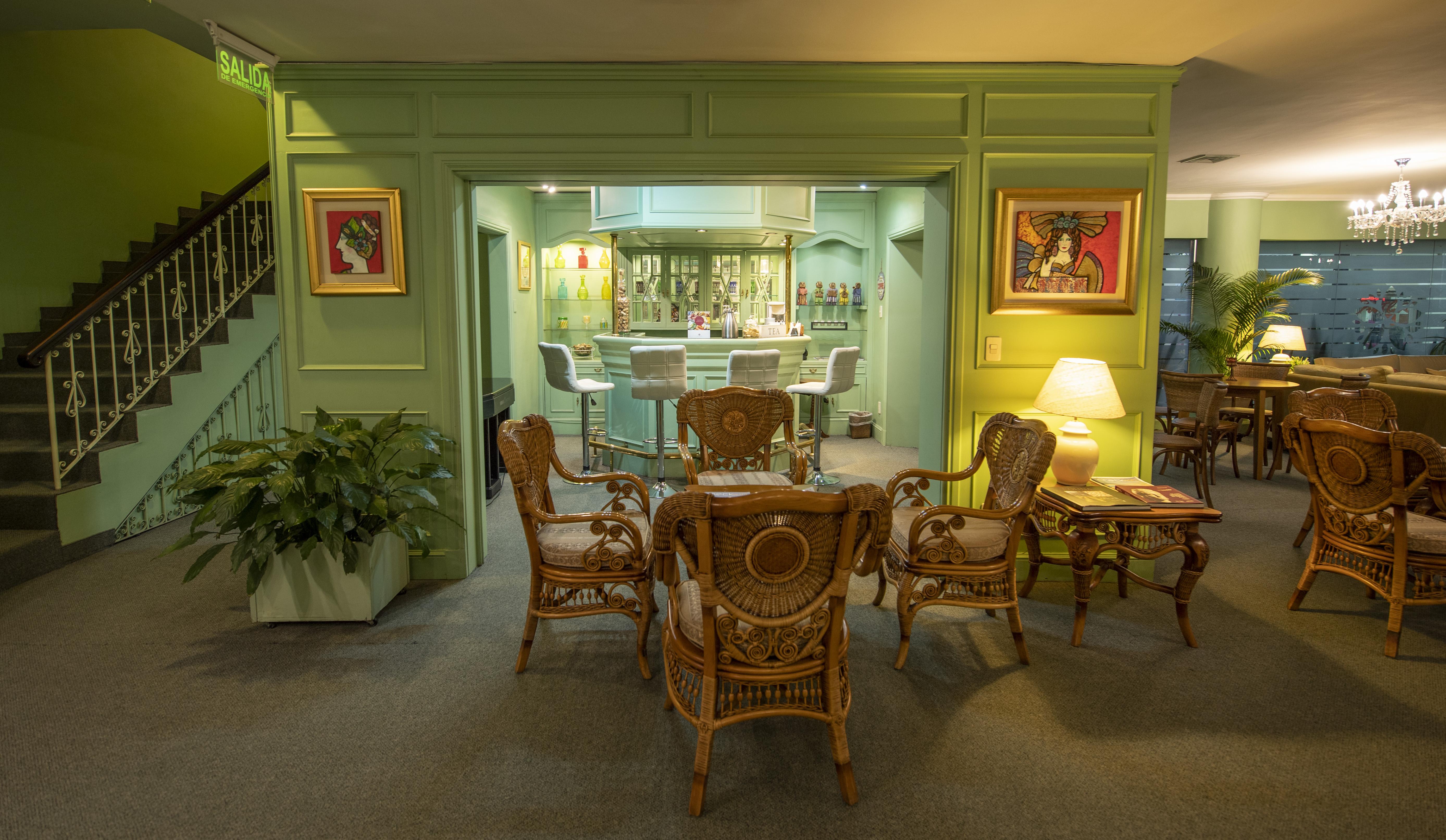 Hotel Cecilia Асунсион Екстериор снимка