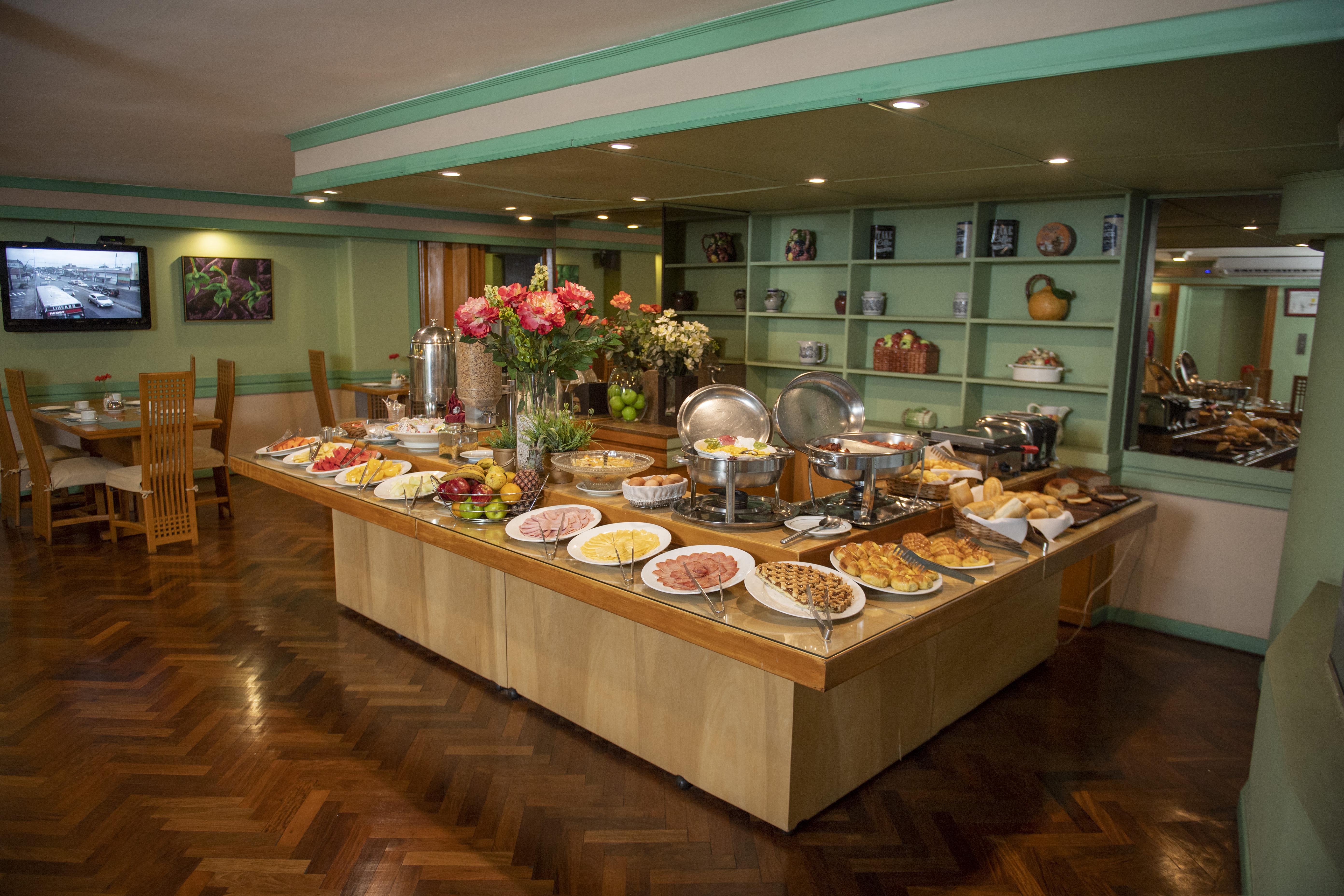 Hotel Cecilia Асунсион Екстериор снимка